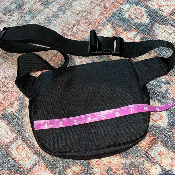 Herschel Bag - Picture 3 of 6